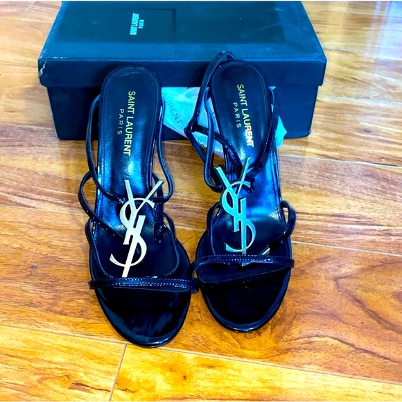 Heels - Picture 2 of 6